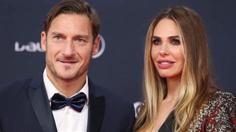 ilary blasi ruba rolex a totti|totti ilary guerra dei rolex.